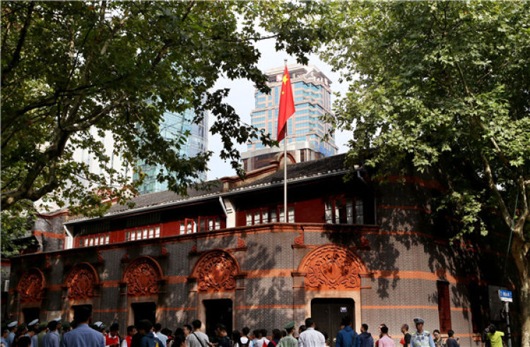 這是中共一大會址紀念館外景（2017年10月1日攝）。 新華社記者 劉穎 攝